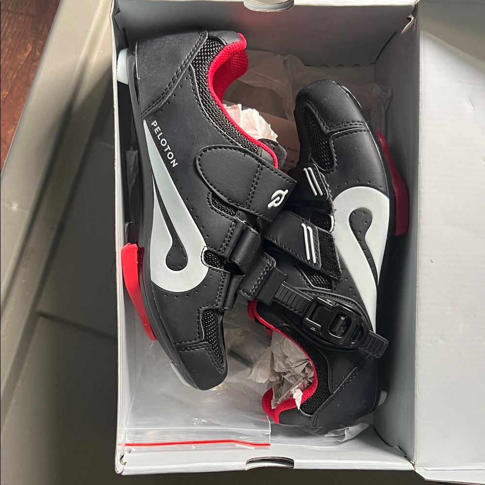 Brand New - Peloton Black and Red Cycling Shoes -size 37